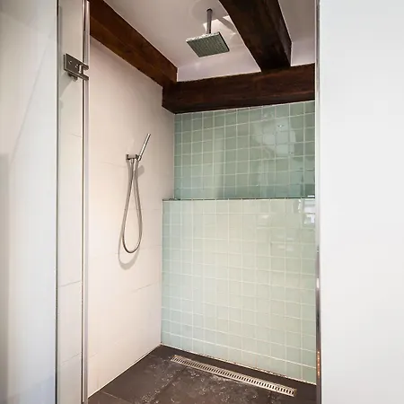 Bed & Breakfast City Studios 3*