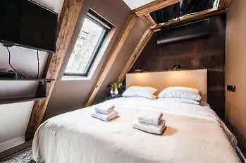 Bed and breakfast City Studios 3*